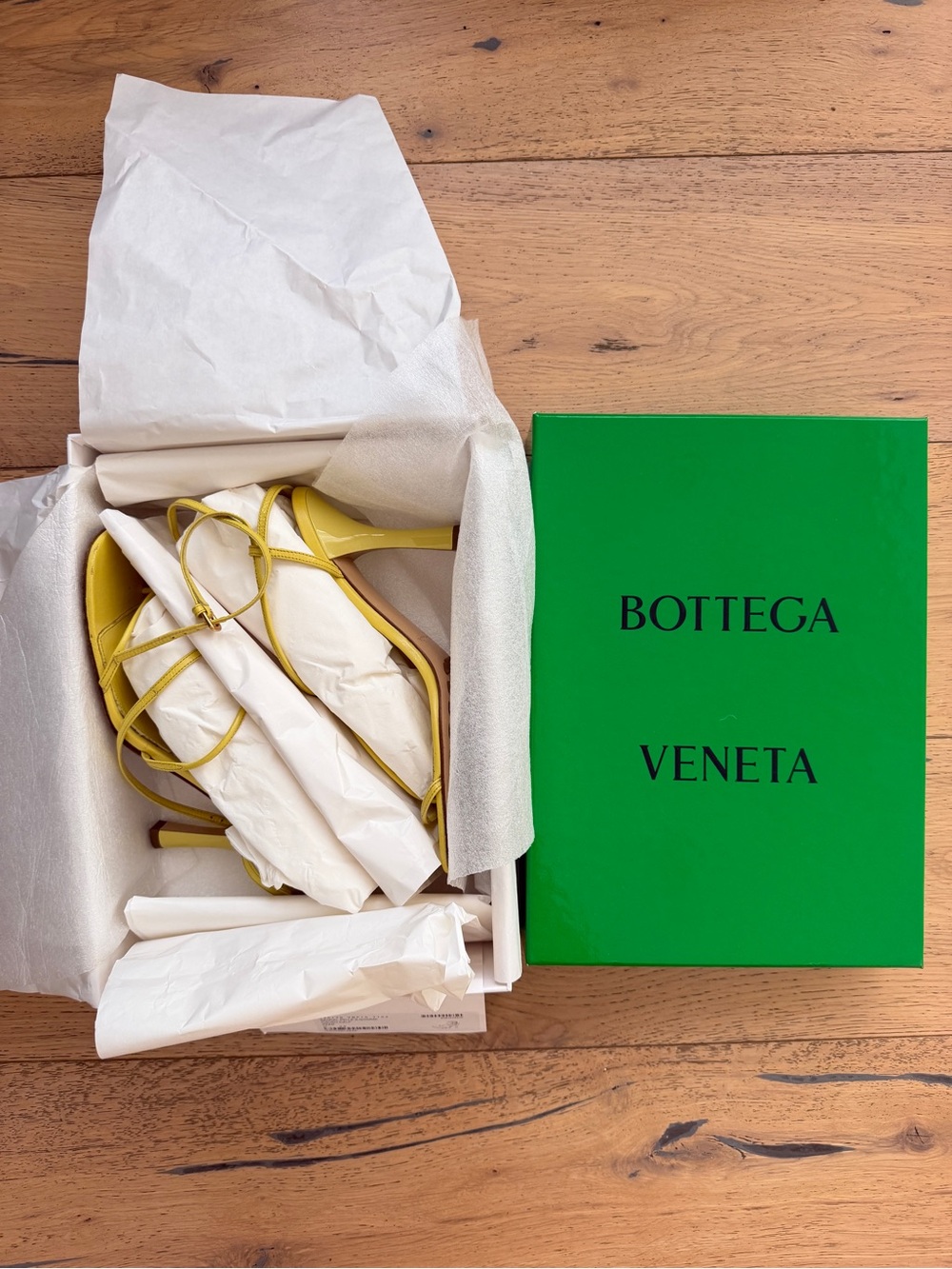 Bottega Veneta Yellow Strappy Heels w/Box Size 39 - Picture 3 of 10